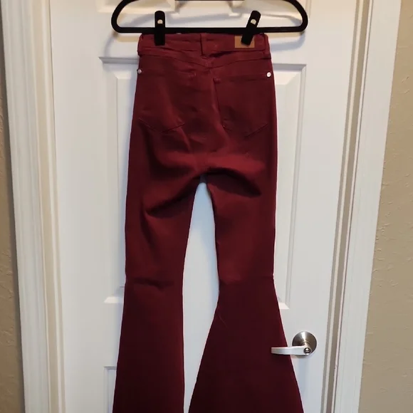 Judy Blue Women's Boot Cut Jeans in Burgundy - Picture 5 of 11